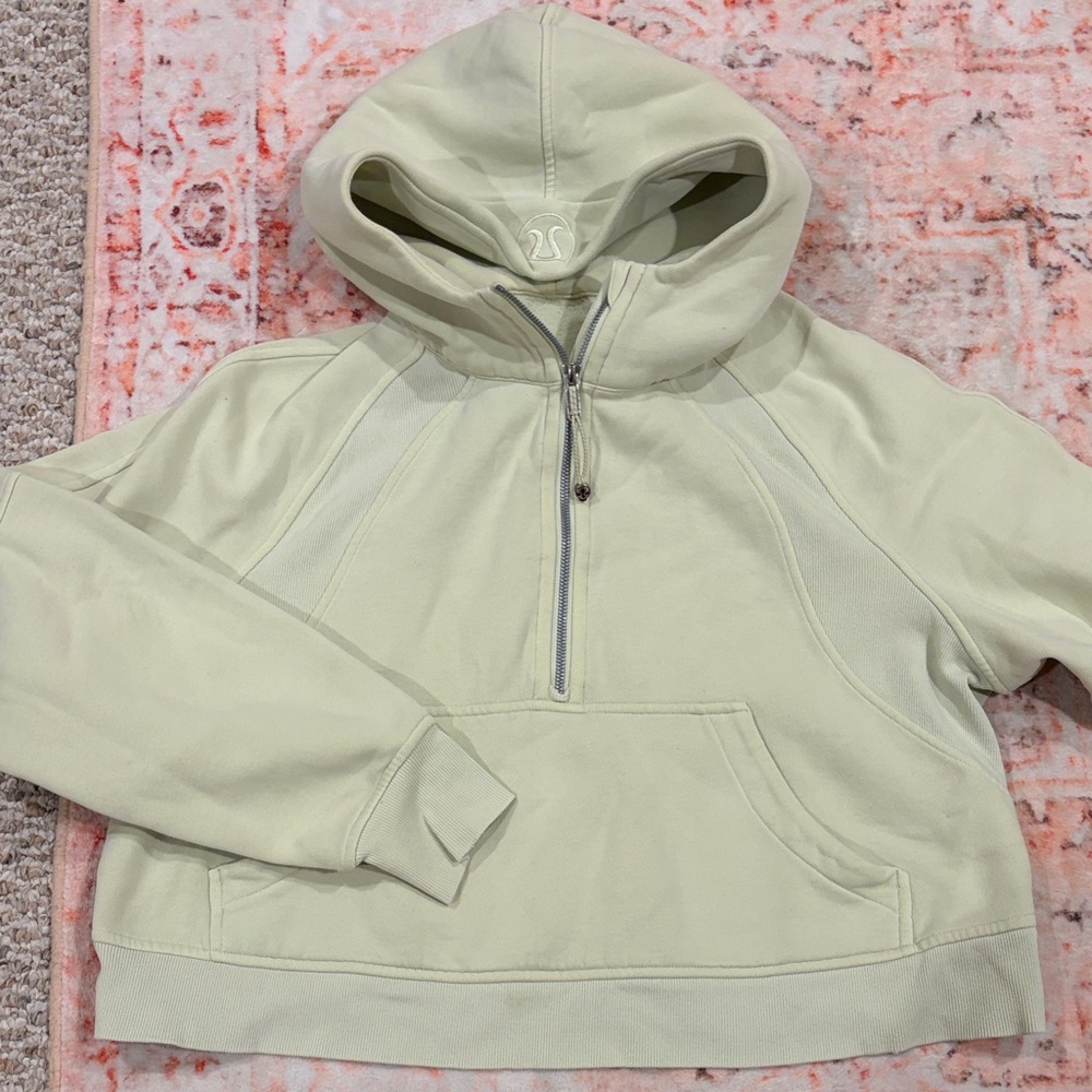 lululemon athletica Light Green half zip scuba